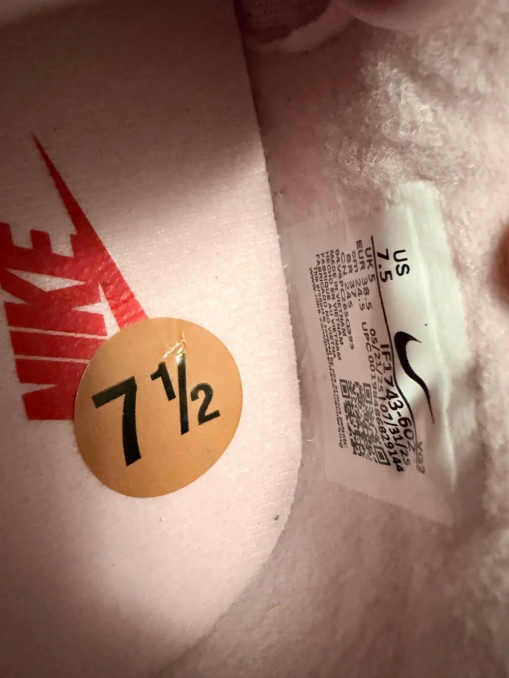 Nike Suede Pink Interior Sneaker with Red Logo - Picture 4 of 5